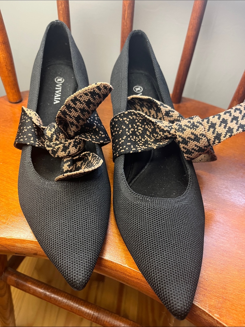 VIVAIA Aurora Pointed Toe Block Heels Black Knit Houndstooth Bow Size 35 - Picture 2 of 9